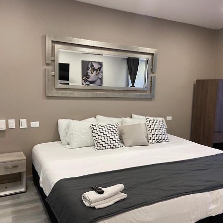 Aparta Estudio En El Edificio Bahia 79 Apartasuites Cartagena Eksteriør billede